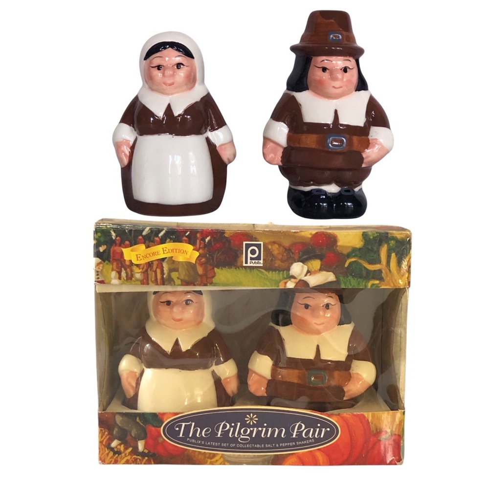 Publix Vtg 2002 The Pilgrim Pair Of Thanksgiving Ceramic Salt And Pepper Shakers